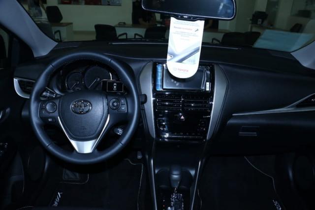 TOYOTA YARIS SEDAN XS AT 19/20 - Foto 6