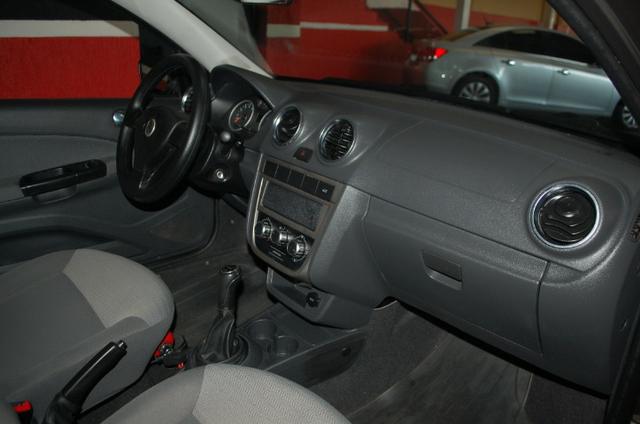 Voyage 1.0 G5 2010! Direção Hidráulica! R$ 22.500,00! - Foto 11