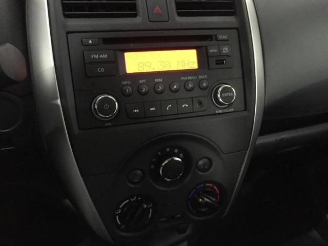 Nissan Versa 1.6 SV CVT - Foto 14
