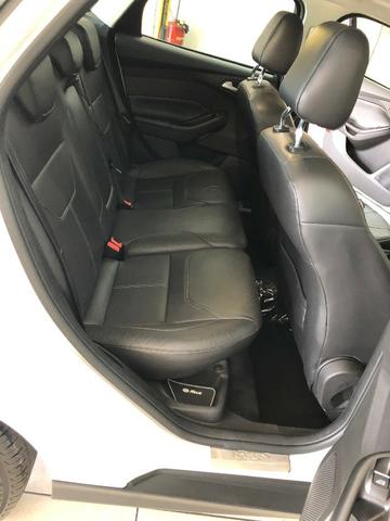 Ford Focus Titanium Plus 2.0 - Foto 14