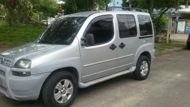 Doblo 1. 8 8v Adv 8 lugares no doc. - Foto 9