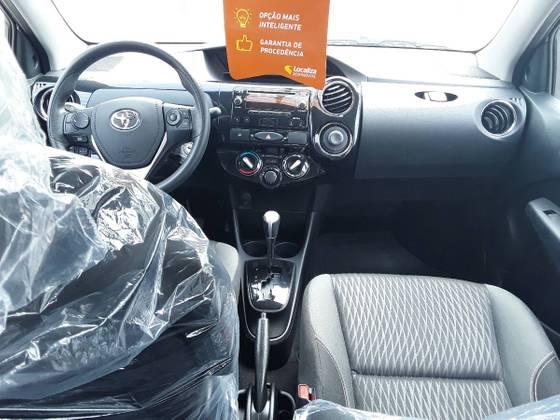 ETIOS 2019/2020 1.5 X PLUS SEDAN 16V FLEX 4P AUTOMÁTICO - Foto 3