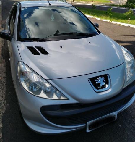Peugeot 207 1.4 X-line 2011 com manual e chave reserva baixo km - Foto 3