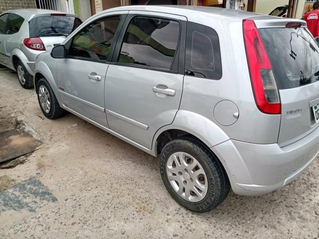 Fiesta 1.6 class 2013 - Foto 2