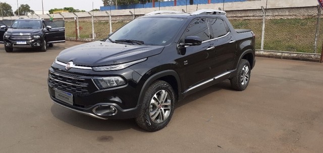 FIAT TORO VOLCANO 4X4 2.0 16V AT9 PRETO 2016/2017