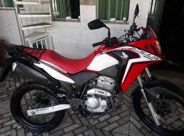 HONDA XRE