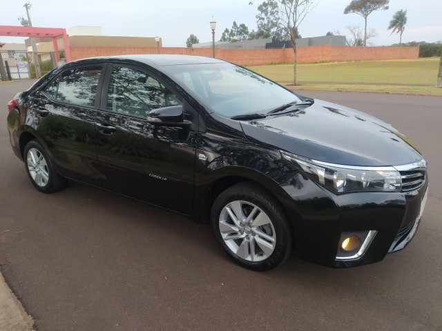 COROLLA GLI 1.8 AUTOMÁTICO