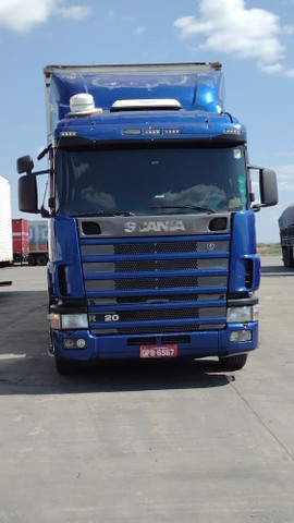 CAMINHÃO SCANIA 420 EVOLUÇÃO ANO 2005 E BAÚ ANO 1998