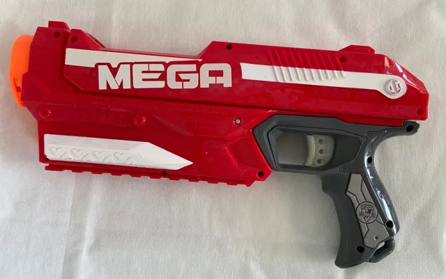 Mega Lançador Nerf Roblox MM2 Shark Seeker Hasbro - F2489