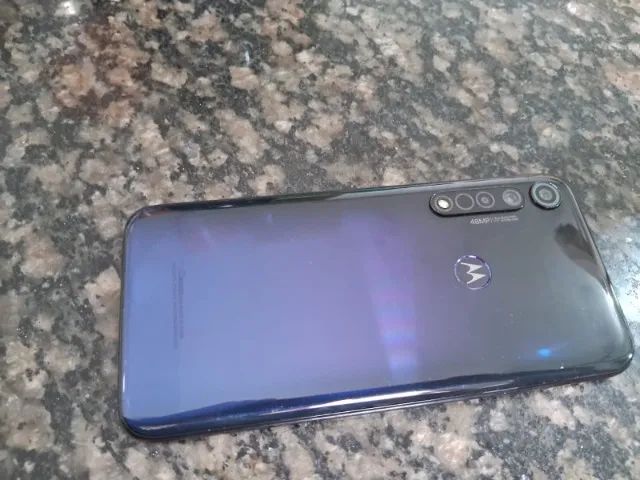 Smartphone Motorola Moto G G8 Plus XT2019-2 64GB Câmera Tripla com