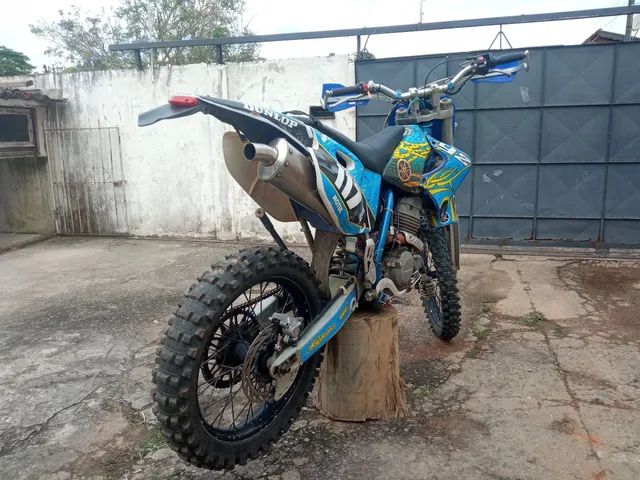 VENDA DE MOTOS - TRILHA E MOTOCROSS, 2001 Yamaha YZ · 300 quilômetros  rodados