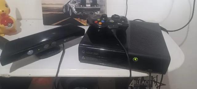 Xbox 360 Super Slim 4g modelo 2015 e 2016 com 2 controle e kinect com hd  250gb e 1 jogos de brindes - Games Você Compra Venda Troca e Assistência de  games em geral