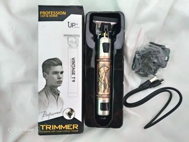 maquina de cortar cabelo/barba modelo t9 tiger - modelo importado - Foto 4