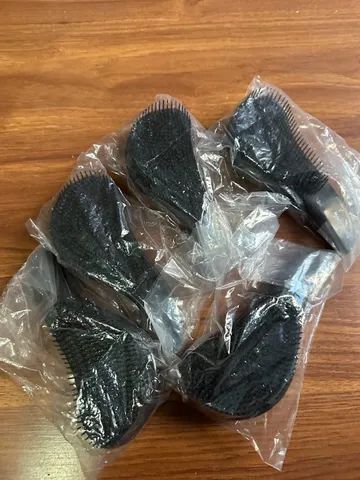 Cinco 5 Escovas para cabelo nexxus new york salon care confortável macia eficiente - Foto 5