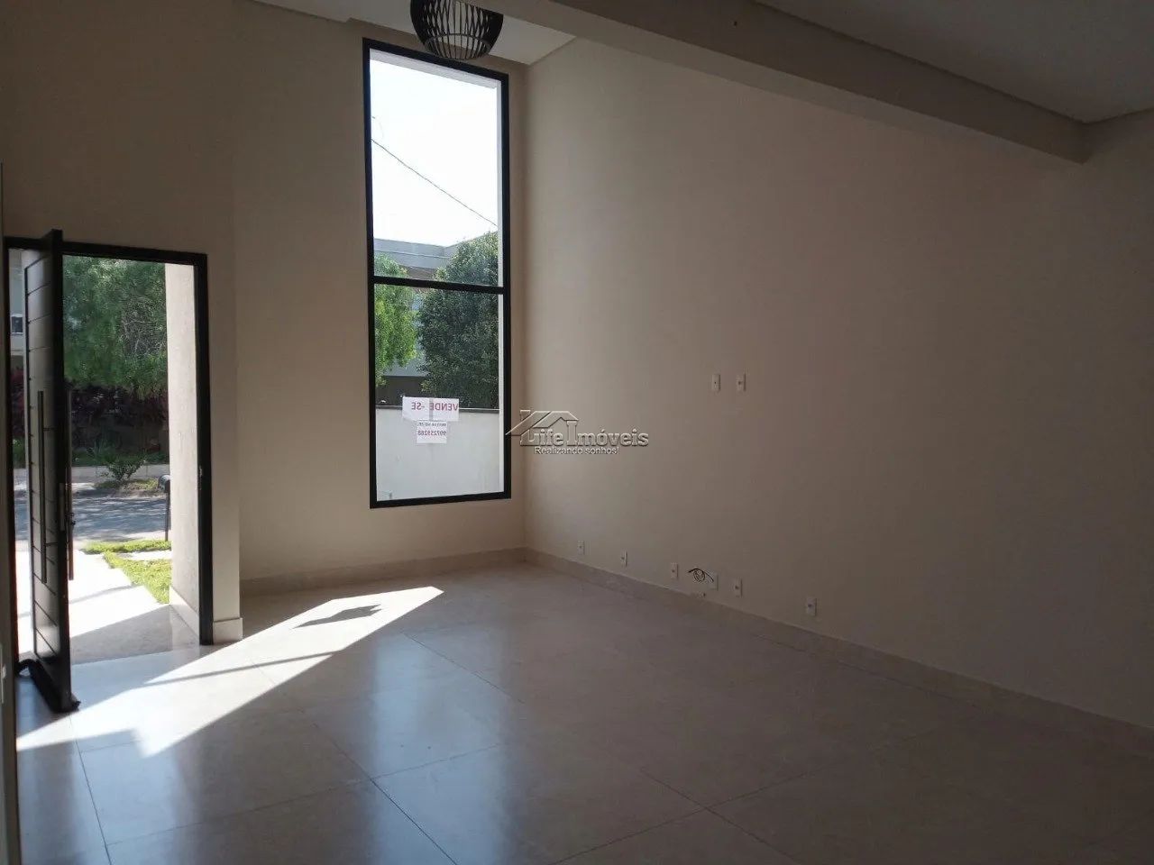 Vende casa 3 quartos Cond Jd Monaco hortolandia SP - Foto 2