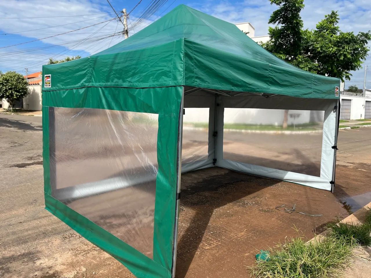 Tenda 4,5x3 com 3 laterais cristais só 1850,00 - Foto 4