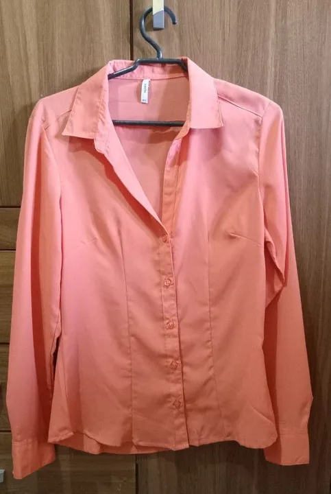 CAMISA FEMININA CORAL P