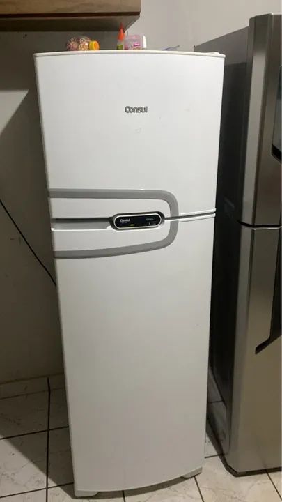 VENDO GELADEIRA 270L CONSUL  - Foto 2