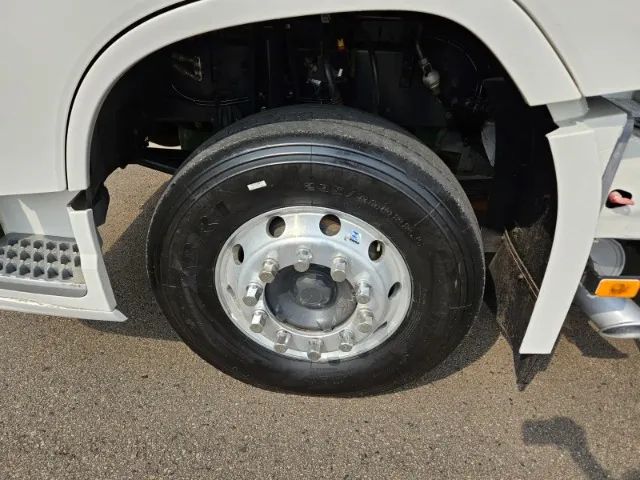 Volvo FH 460 6x2 Globetrotter Ano 20 teto Alto Automático Suspensão Mola Ar digital - Foto 12