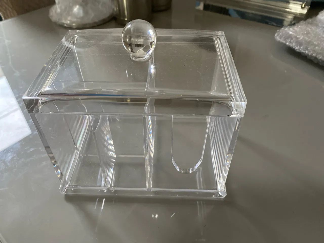 Caixa de acrílico transparente 