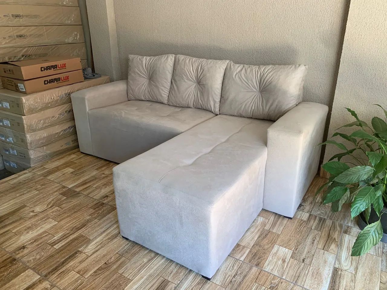Sofá com chaise