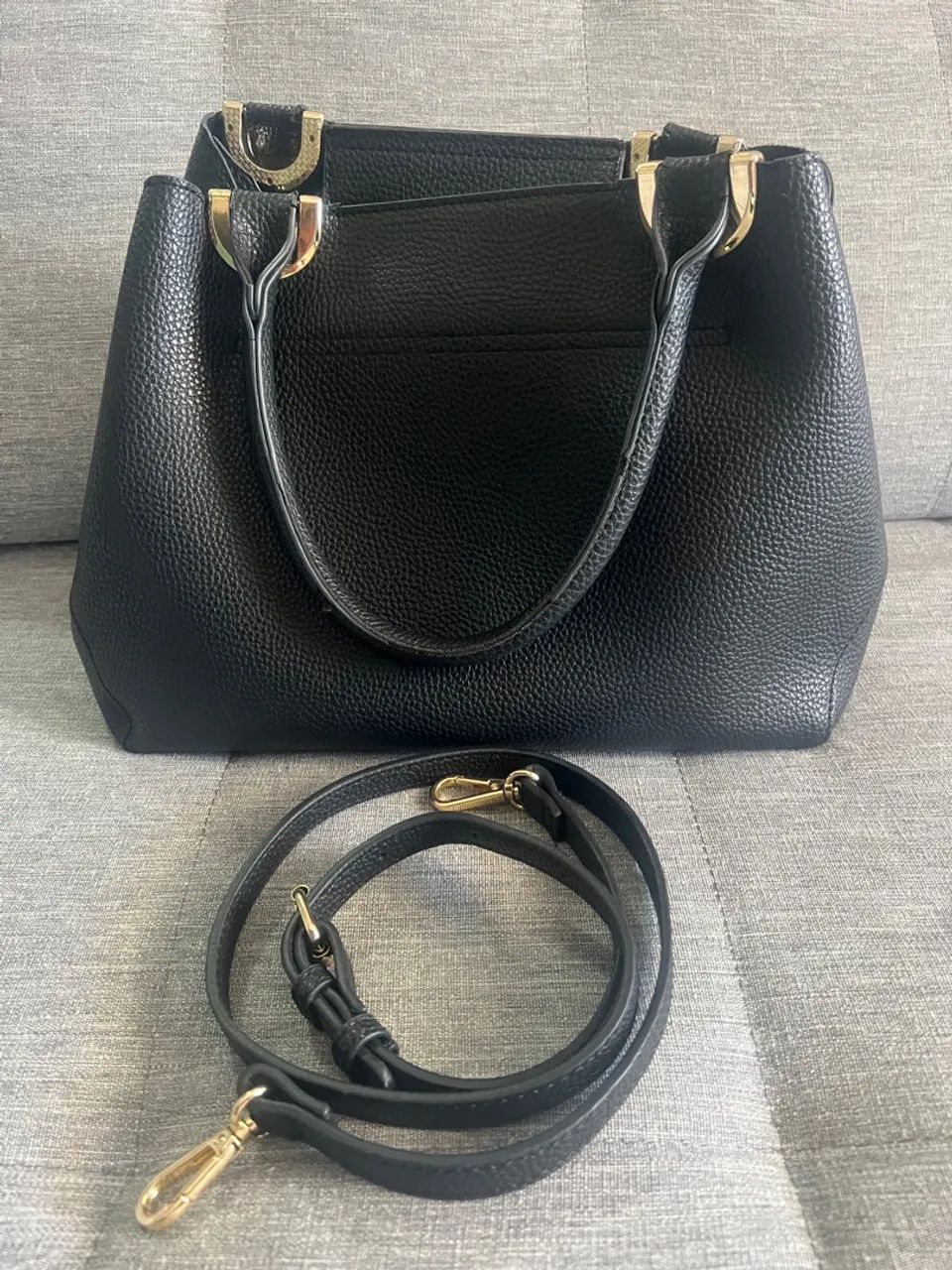Bolsa(Mão/Ombro)preta!