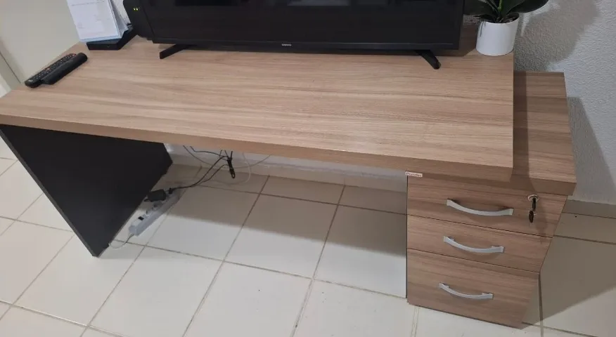 Mesa para Escritório