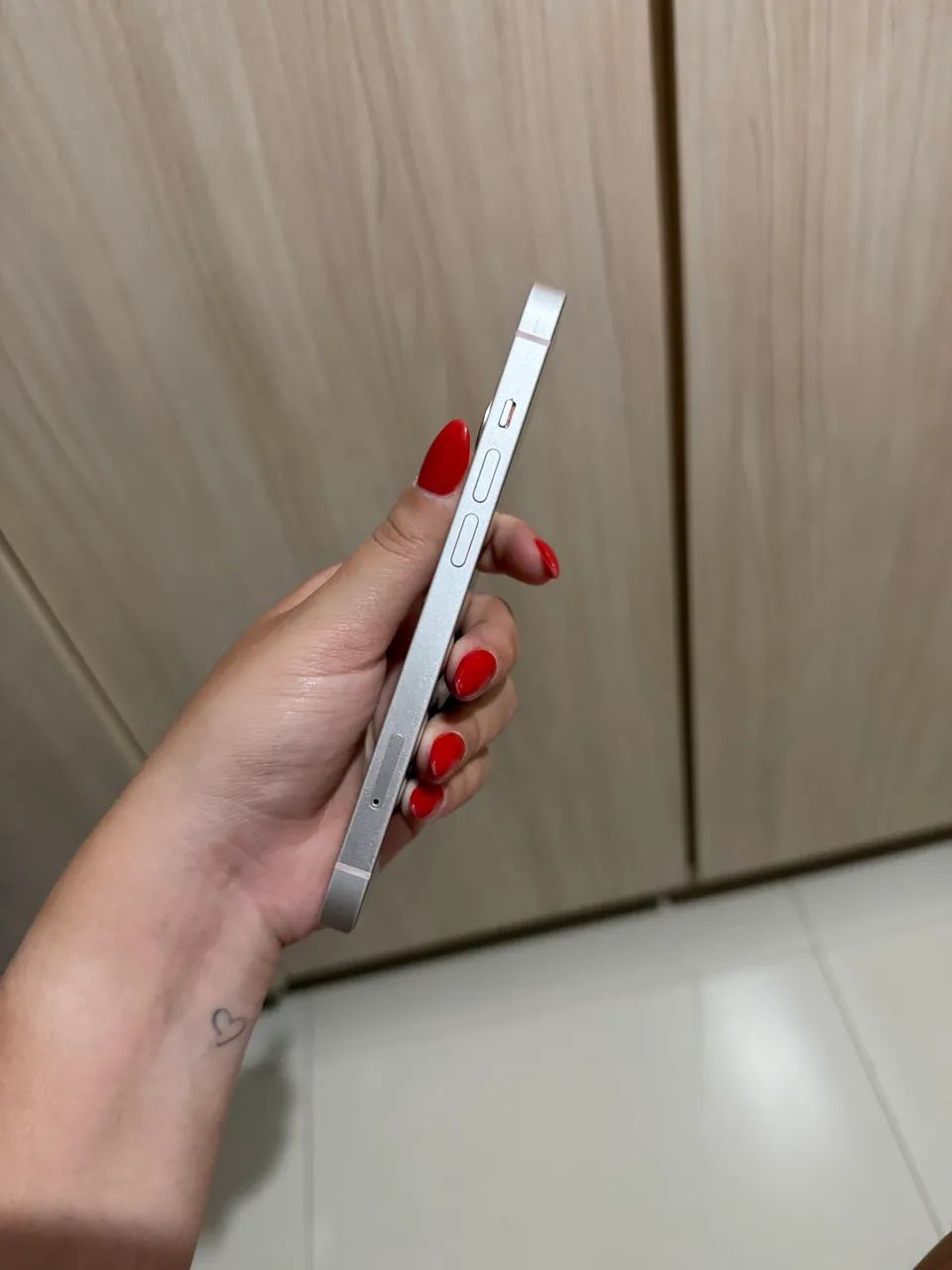 iPhone 14 256gb saúde da bateria 83% - Celulares e Smartphones