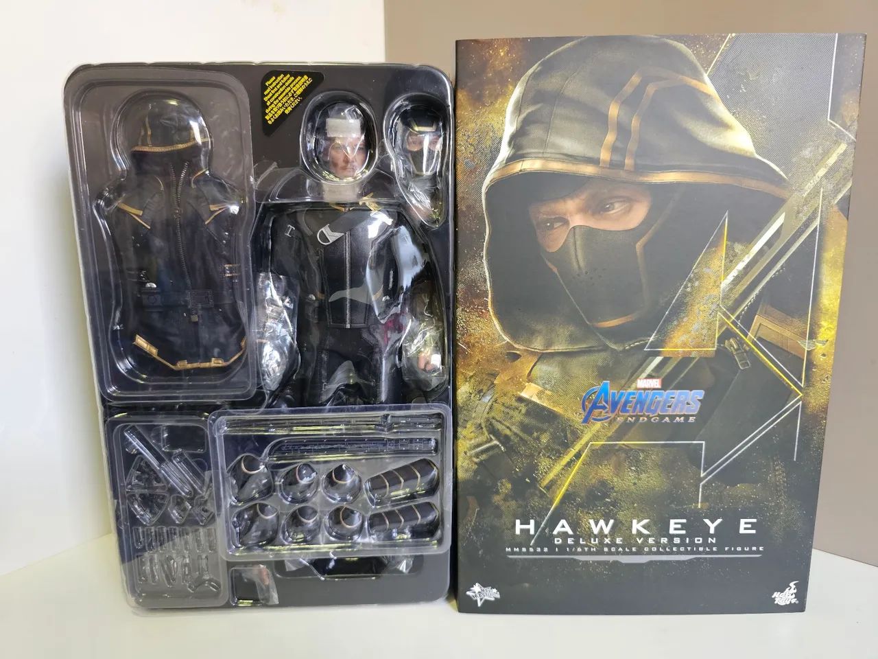Figura de Ação Hawkeye Deluxe - Avengers Endgame - Foto 2