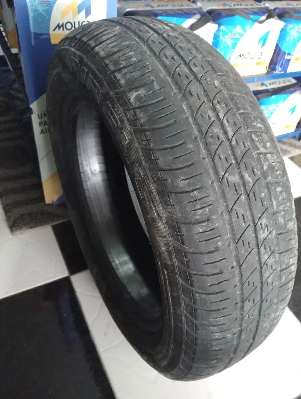 Pneu 175/65 R15  - Foto 2