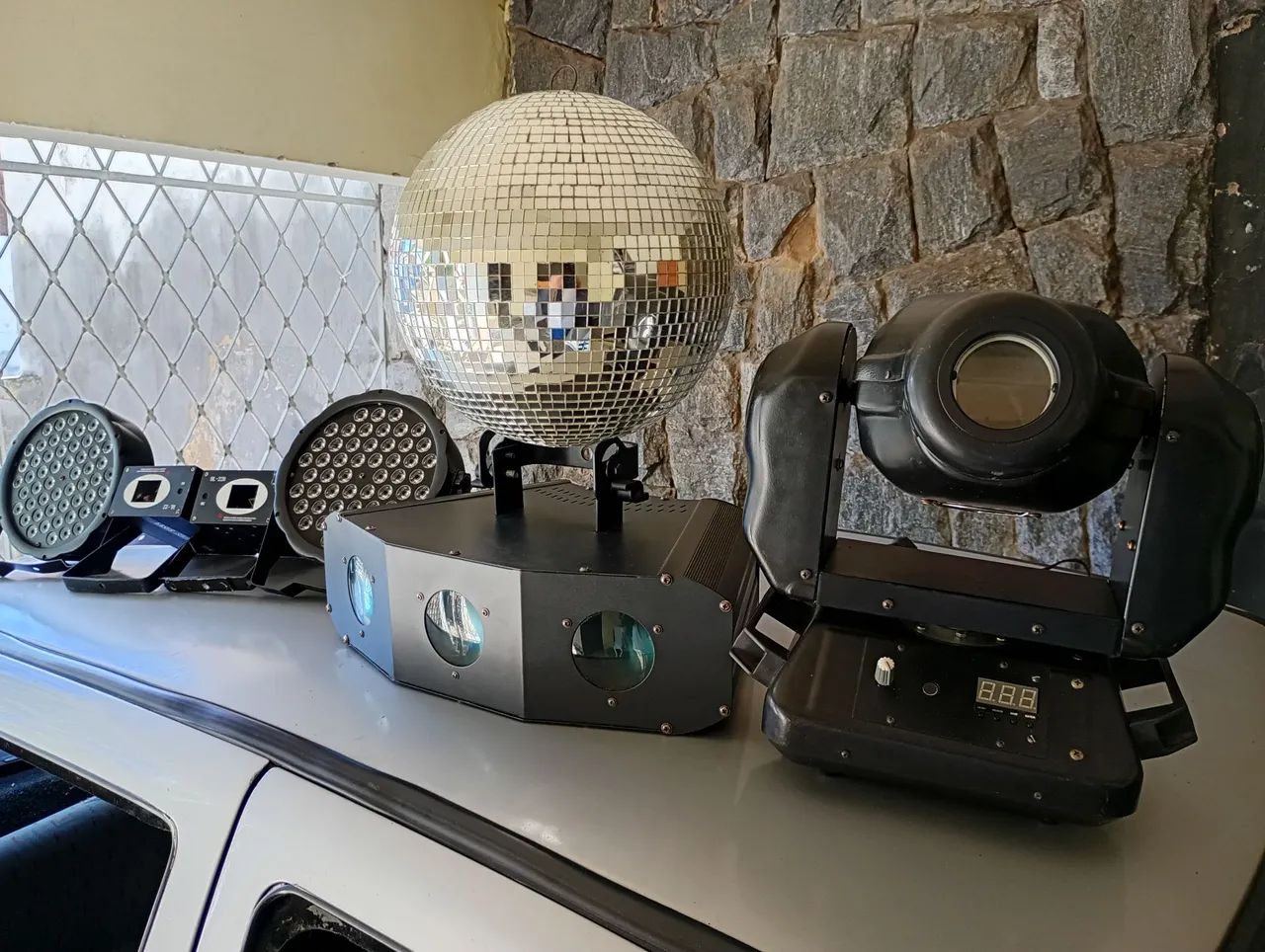 Locação de kit iluminação para festas e baladas/Monte seu kit e consulte valores! - Foto 4