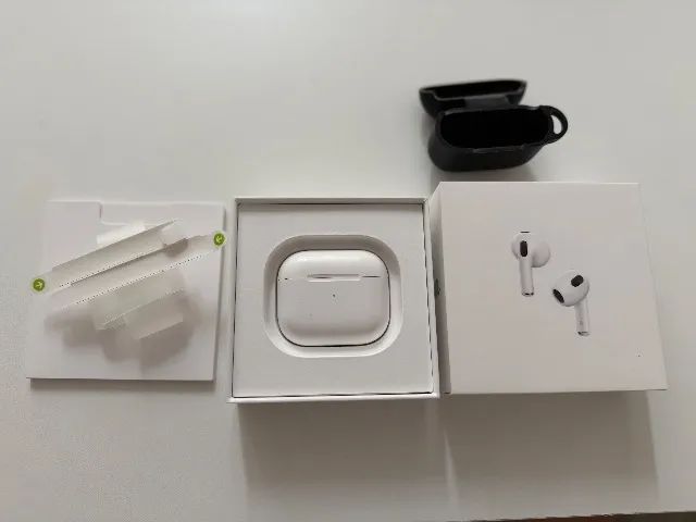 Airpods 3 com estojo magsafe, AppleCare+ até 15/02/26. Muito novo. - Foto 4