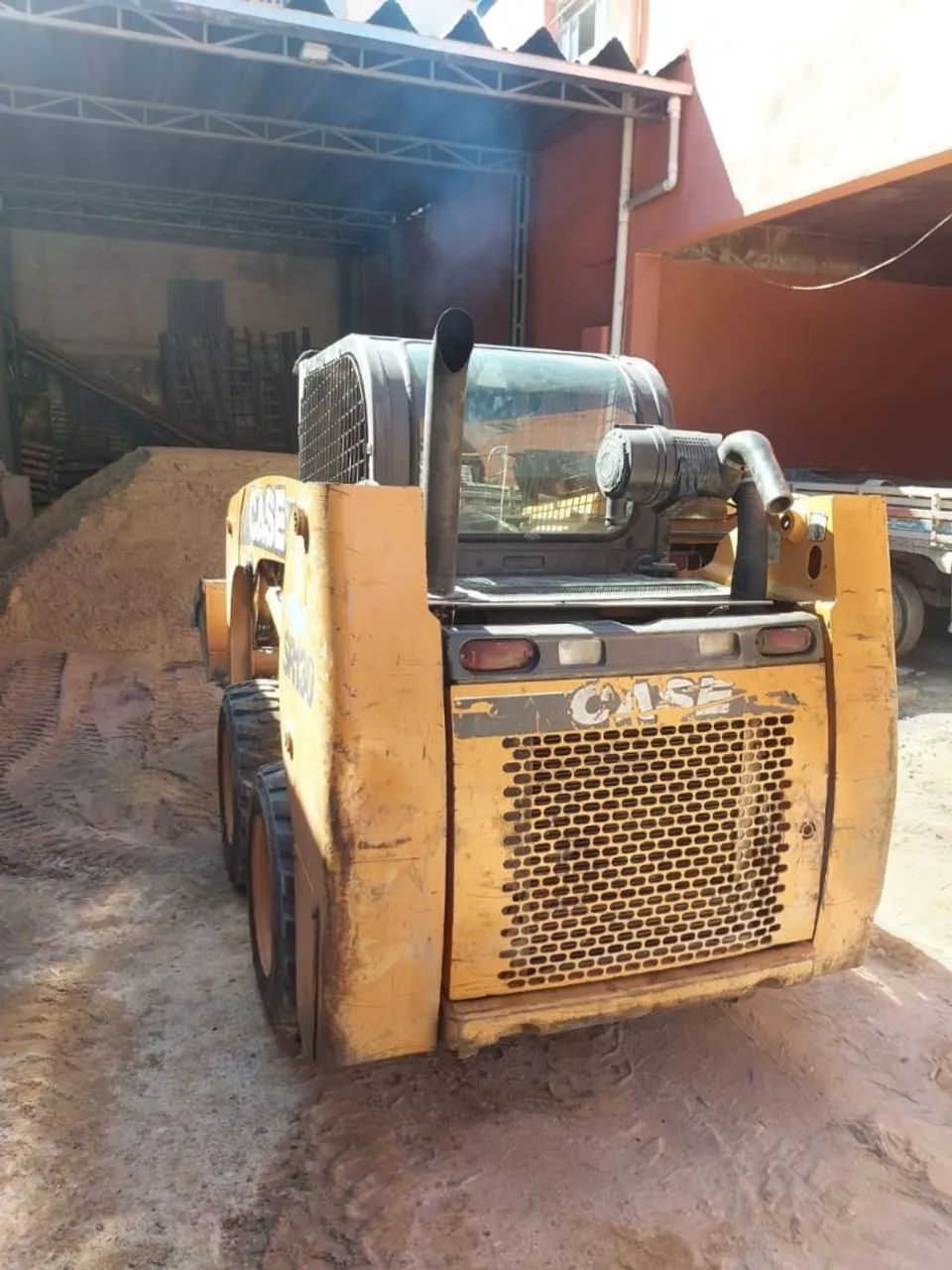 Case SR130 Loader mini Carregadeira  - Foto 2