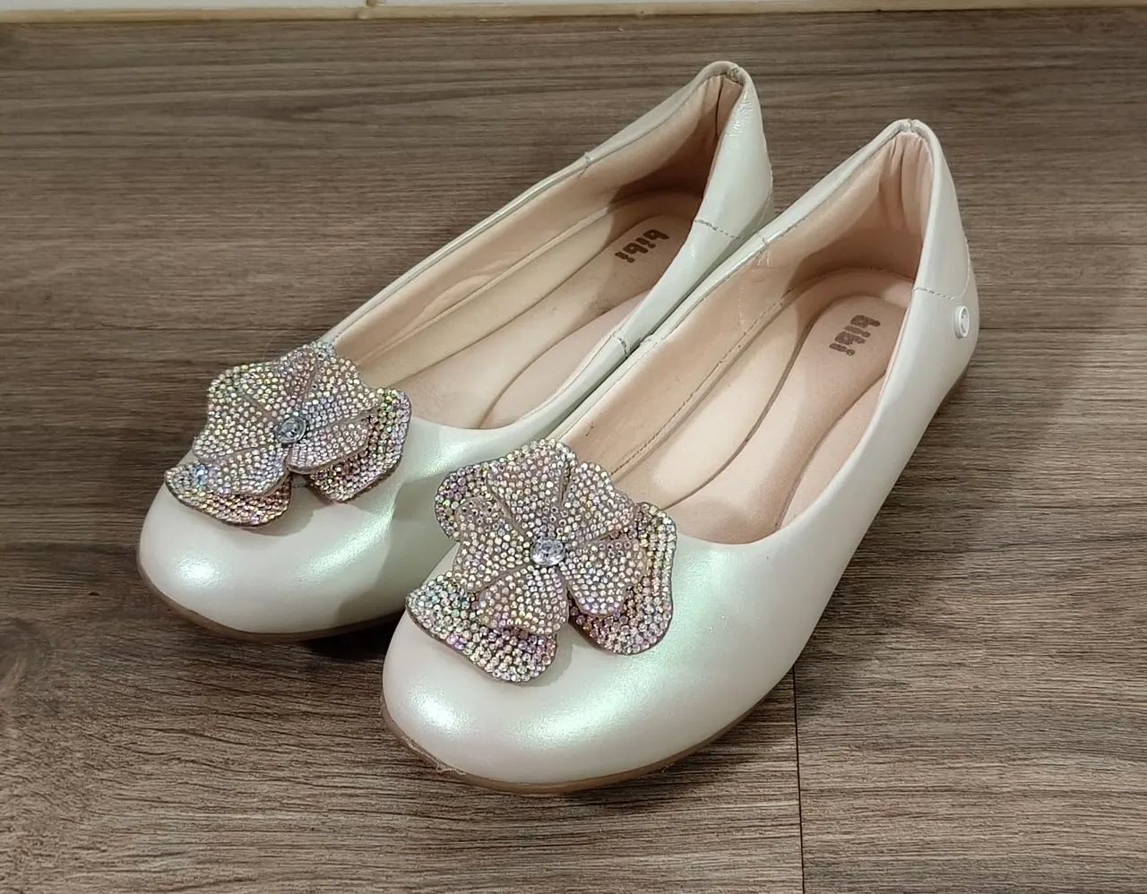 Bibi Flat Shoes Size 3064167798991105125