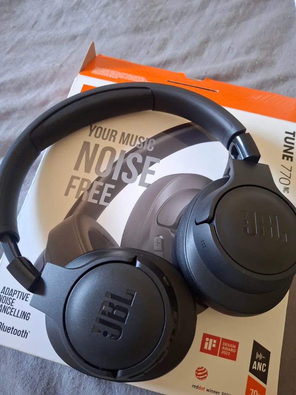 JBL Tune 770NC - Fone de ouvido com cancelamento de ruído