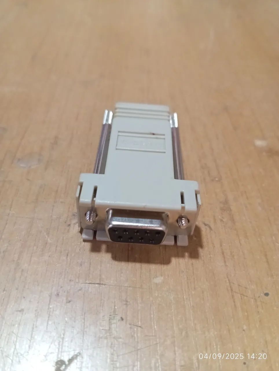 Adaptador porta COM entrada de cabo de rede rj45 - Foto 2