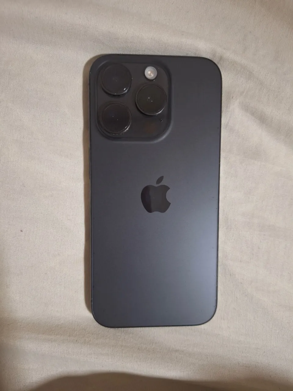 iPhone 15 pro 128gb