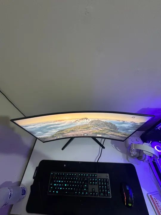Monitor Curvo Gamer Acer 32 165hZ Full HD monitor zerado  - Foto 3