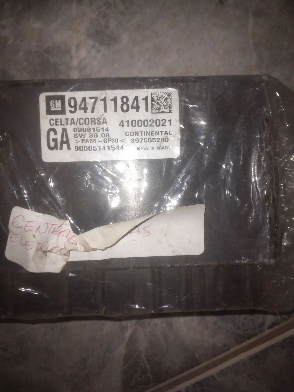 Módulo do alarme e vidro do corsa.