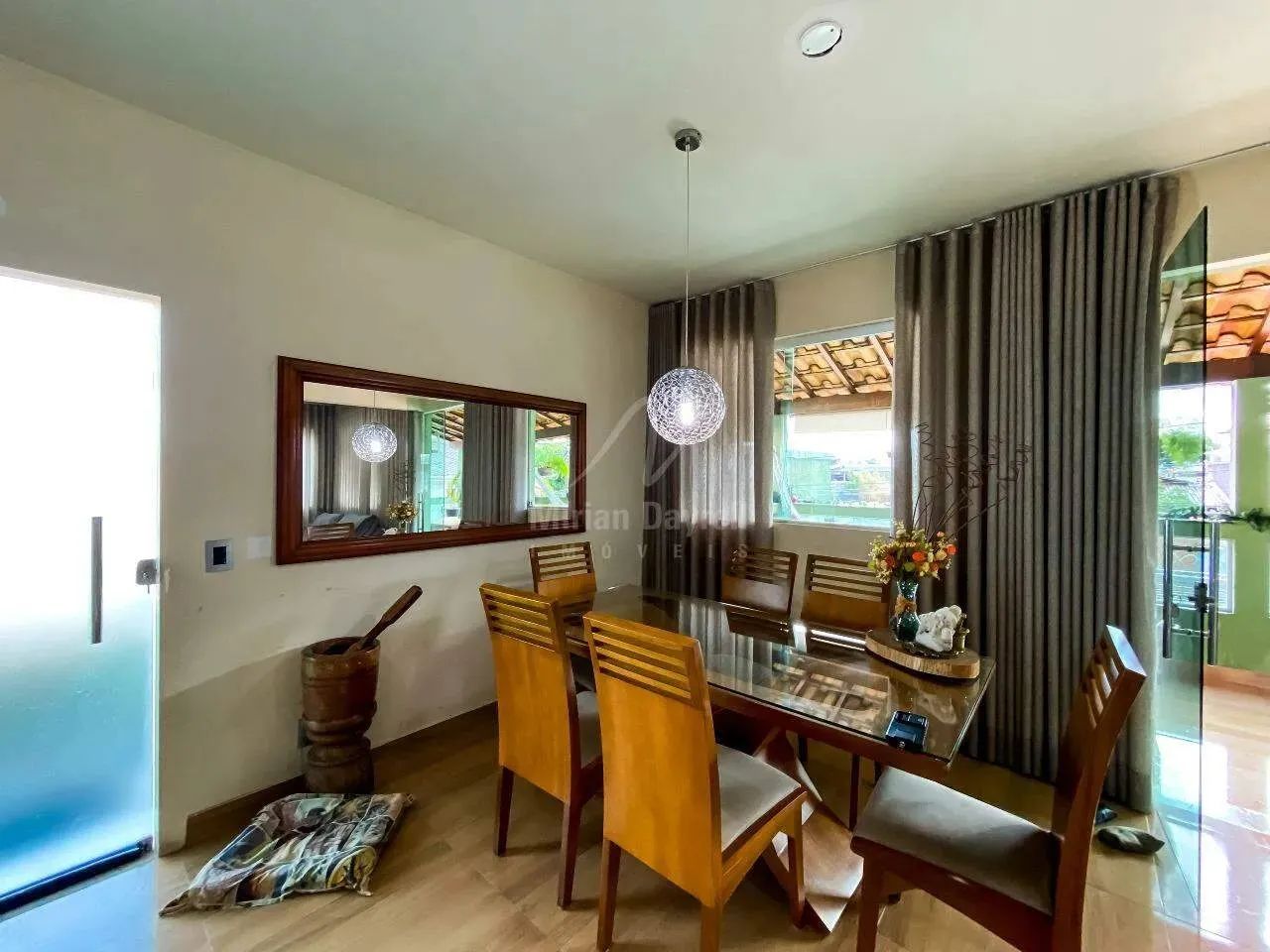 Casa com 3 quartos (1 suíte) no bairro Esplanada - Foto 2