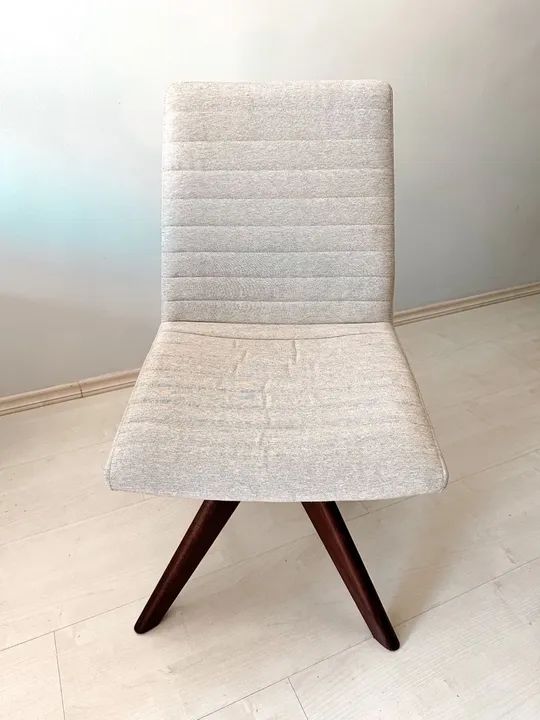 04 Cadeiras de Jantar com Design Moderno - Foto 5