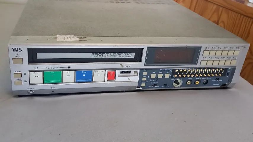 VHS RARO À VENDA - ITEM DE COLECIONADOR!  - Foto 2