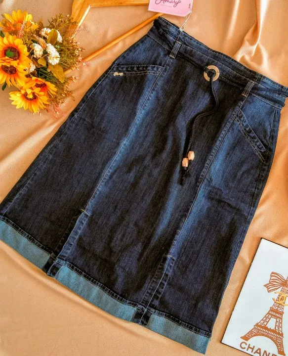 saia jeans midi com cordão