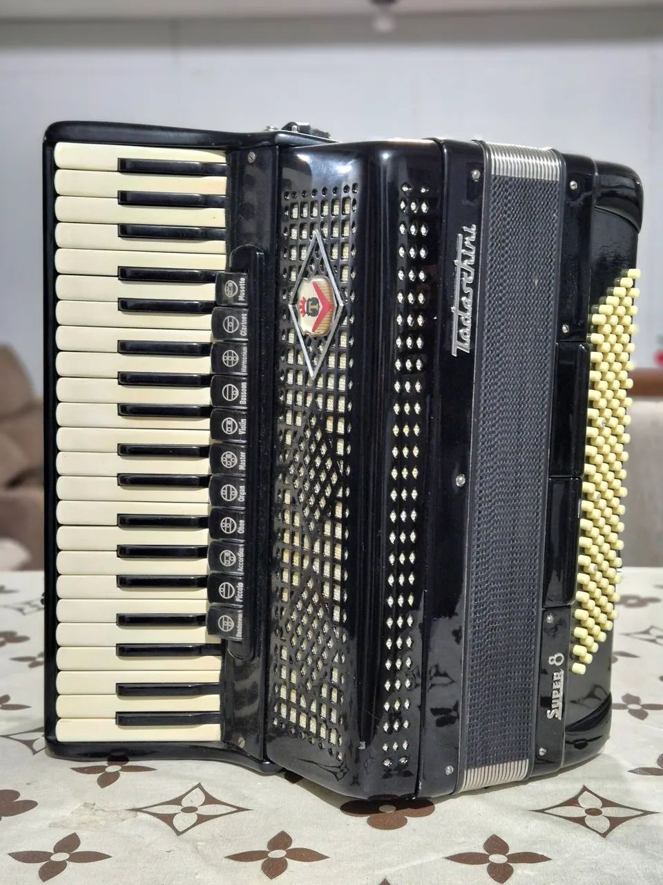 Acordeon Todeschini Super 8 - 1963 - Instrumentos musicais