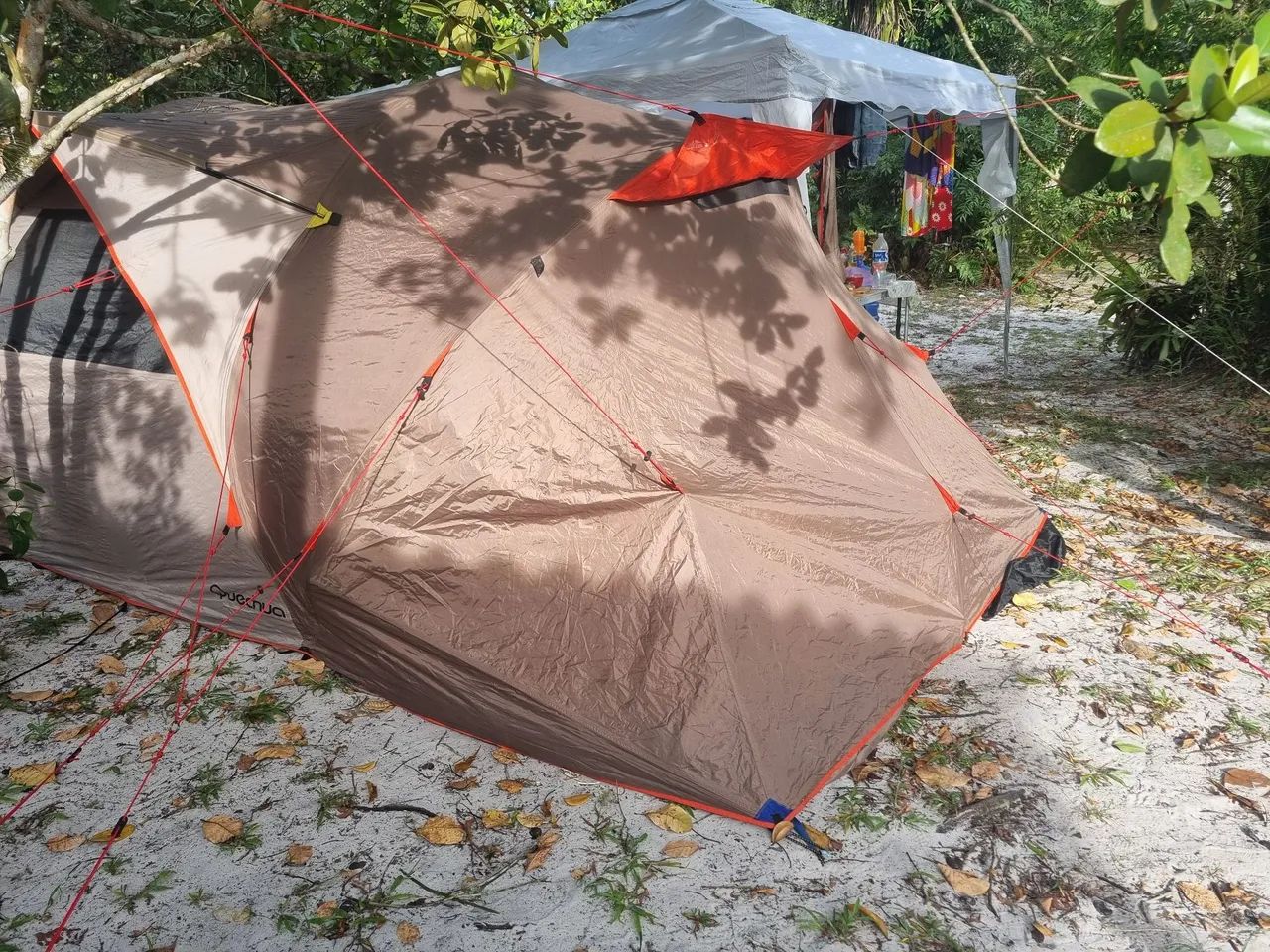 Barraca de Camping Quechua Seconds Family 4.2 - Foto 2
