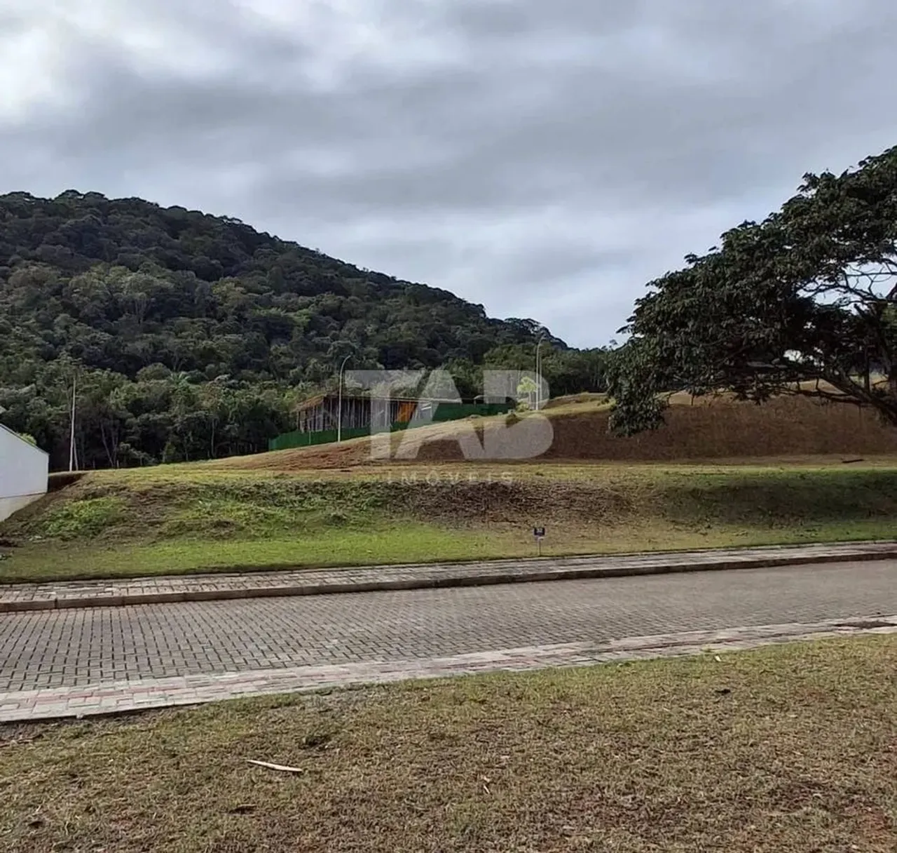 Gralha Azul - Terreno com 600m² à venda
