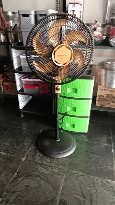 Ventilador com coluna com Design Moderno pronta entrega 