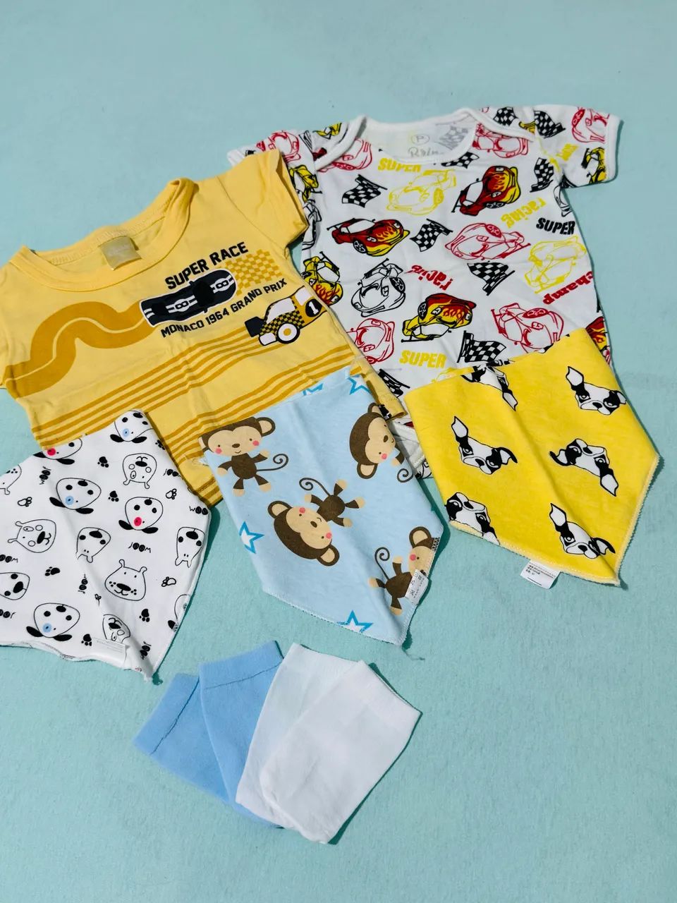 Lote de roupas usadas para bebê - menino 