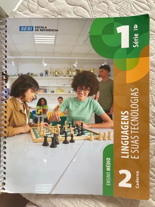 Livro Didático Linguagens e suas Tecnologias - 2º Ano - Ensino Médio