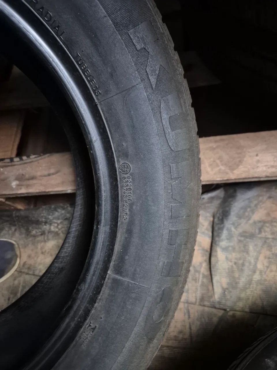 Par de pneus 235/60/17 Kumho - Foto 3